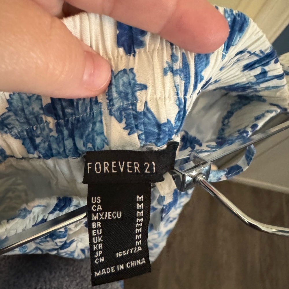 Forever 21 Blue Floral A-Line Skirt - Picture 5 of 5